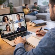 Praca zdalna po latach – jak zmieniła produktywność, relacje i sposób organizacji dnia